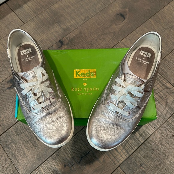 Keds X Kate Spade Champion Metallic Rose Gold Sneakers! Gently worn! - Picture 5 of 7